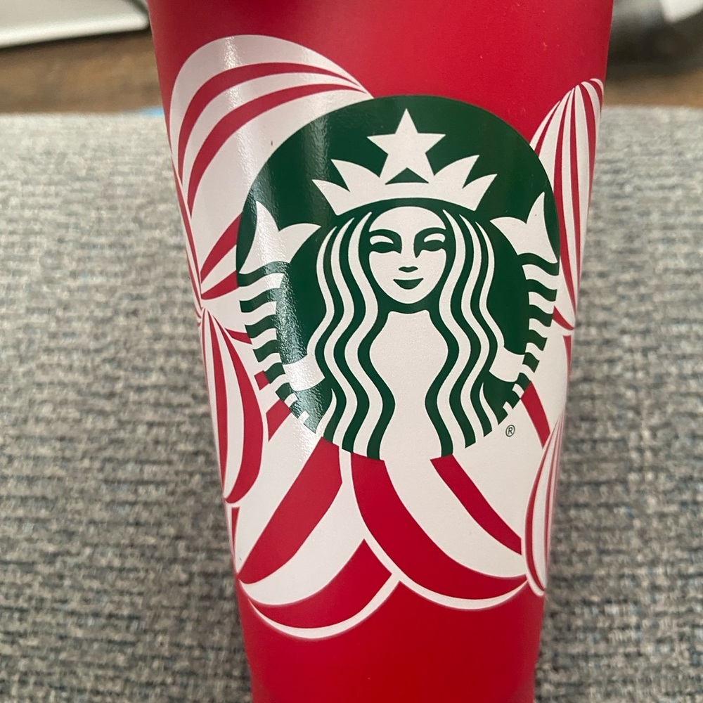 Starbucks holiday Red cup day set